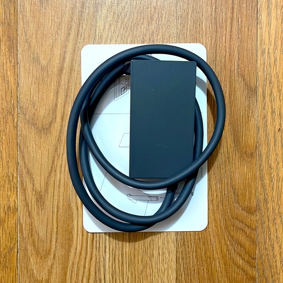 NEM-Adapter für Märklin V200 3021, BR 220 3081, SBB Am4/4 3384 und Warship 3073